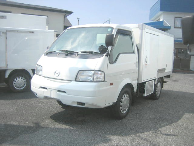 マツダ ボンゴ 冷凍車（中温） 1t未満
