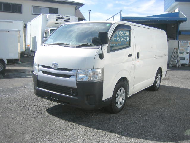 トヨタ ハイエース 冷凍車（低温） 1t～1.5t