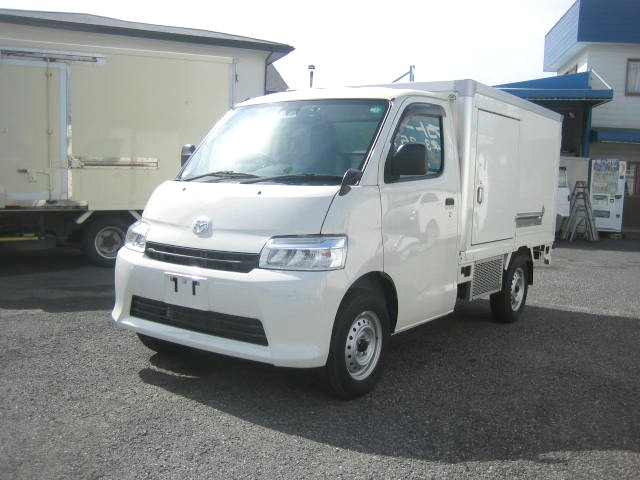 マツダ ボンゴ 冷凍車（低温）