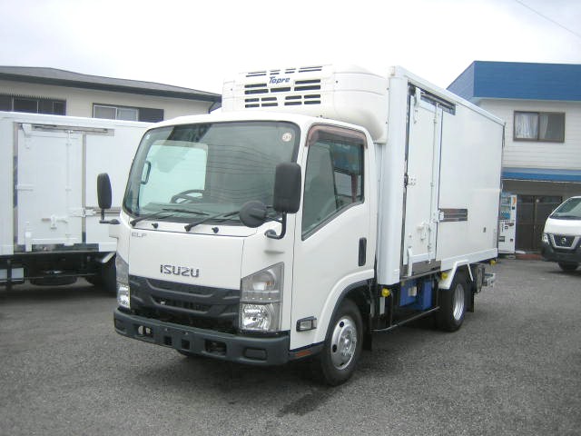 いすゞ エルフ 冷凍車（低温）