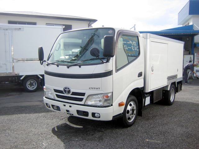 トヨタ ダイナ 冷凍車（中温） 1t～1.5t